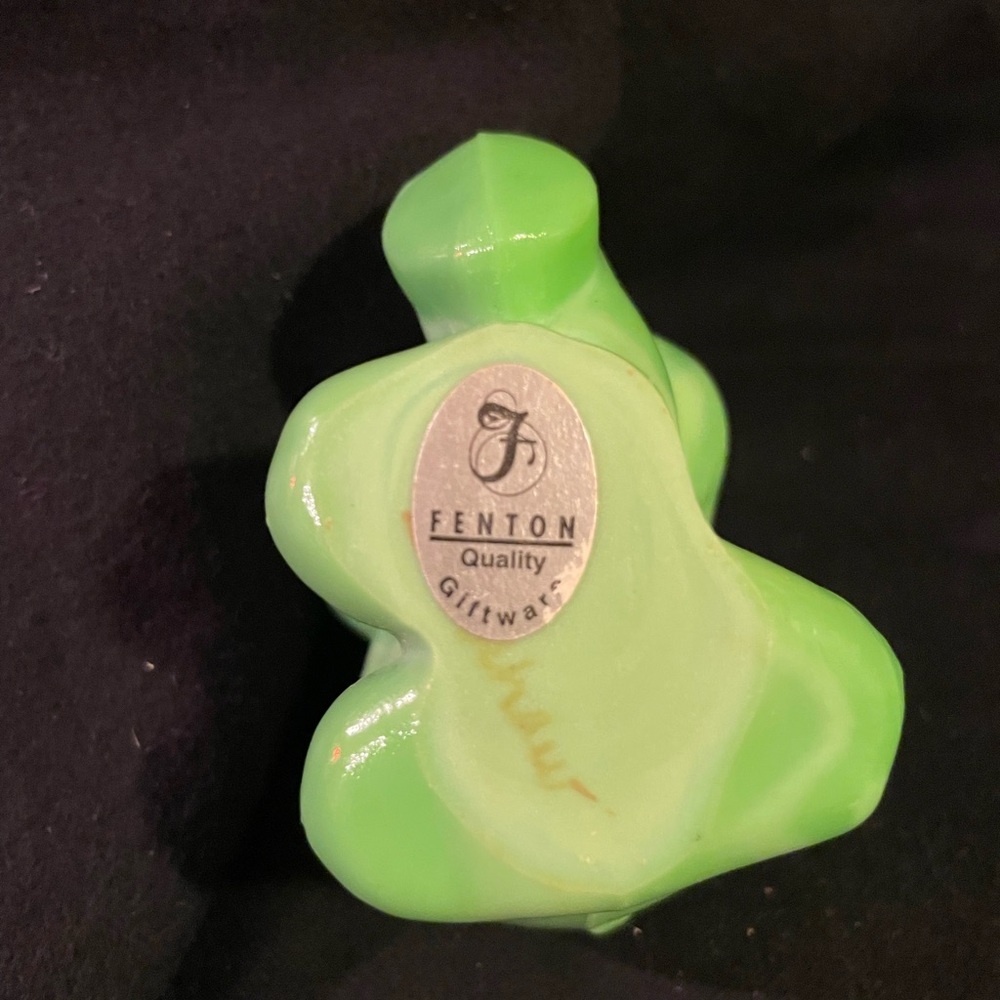 Fenton Good Luck Elephant Art Glass Figurine - Picture 3 of 3